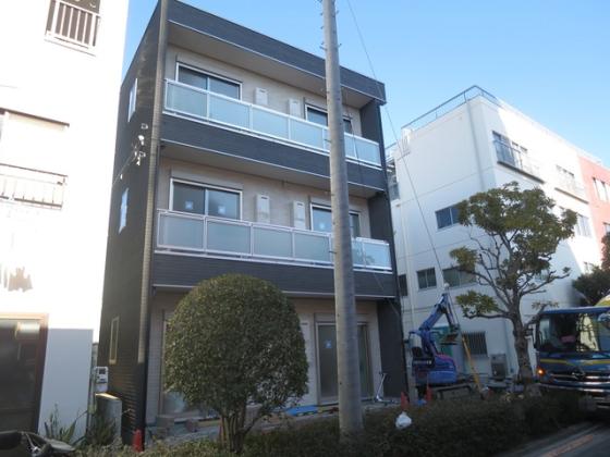 ただいま建設中です♪