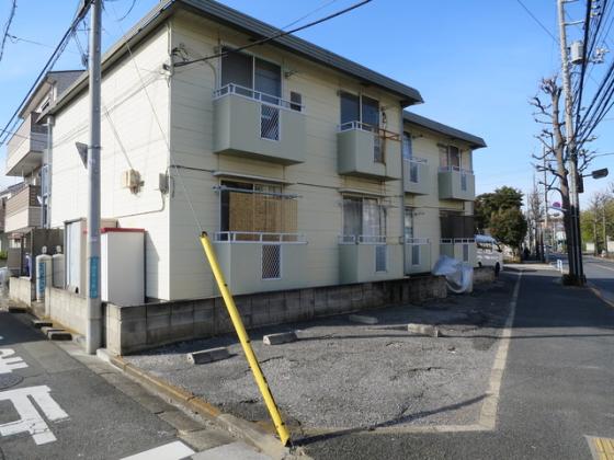閑静な住宅街にあるアパートです♪