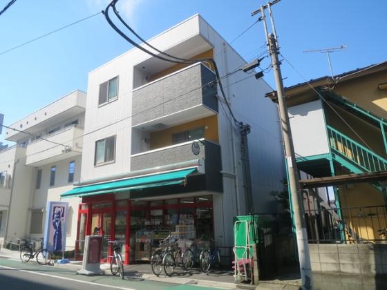 １階スーパーの便利な建物♪