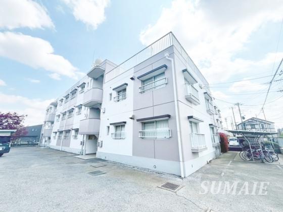 3階建てのマンションン！