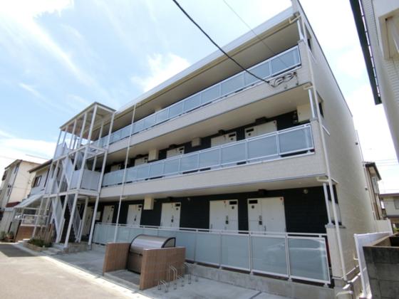 ３階建てのマンションです！