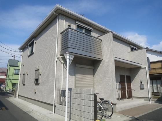 落ち着いた雰囲気の外観です♪