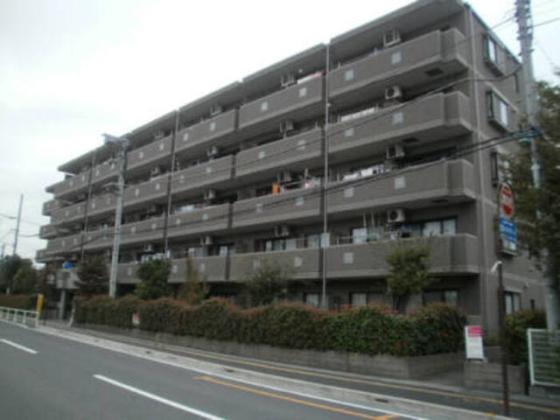 鉄筋コンクリート造マンション。