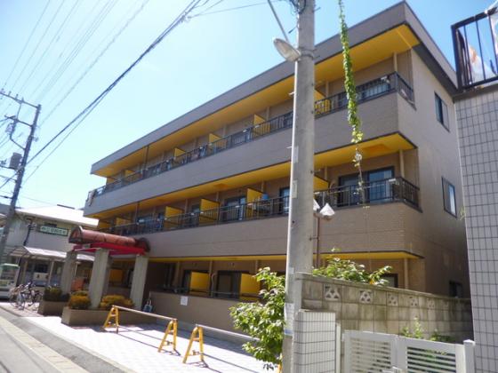 3階建てマンション☆