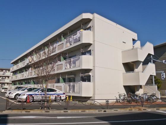 周りに高い建物が無く、陽当り良好♪
