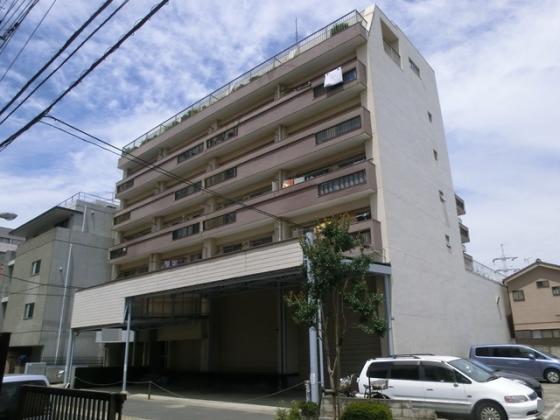 しっかりとしたマンションです。