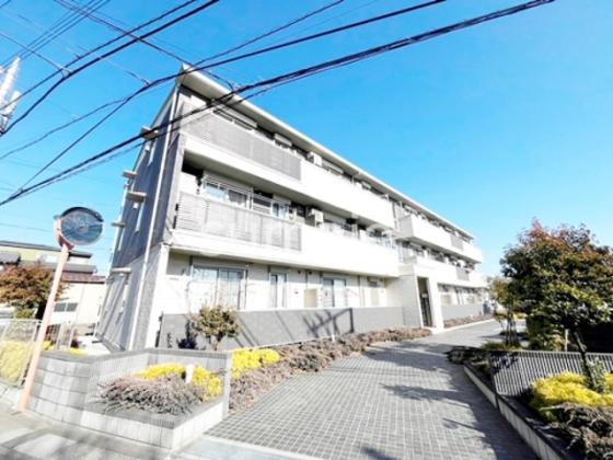 3階建てのアパート！