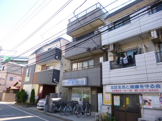 マンションタイプの建物です