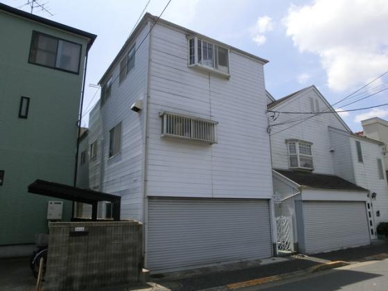 静かな住環境のアパートです♪