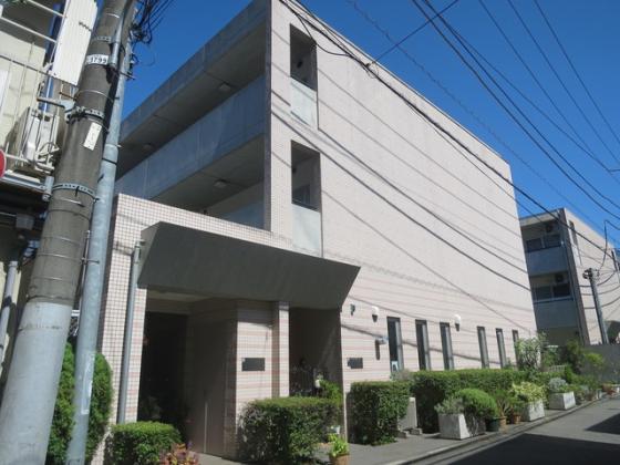 綺麗な外観です☆