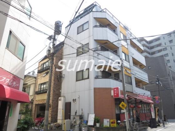 角地に建っているマンションです☆